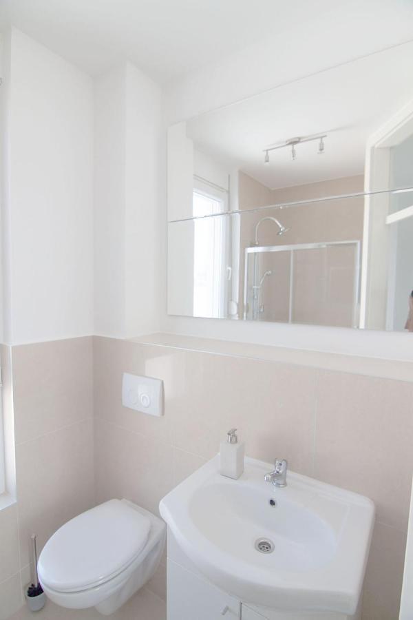 Atrium Blue Holiday House Ražanac Екстериор снимка